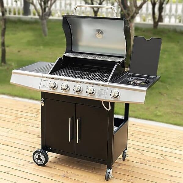 Découvrez notre test détaillé du barbecue Royal Gourmet avec sa puissance de 14, 5 kW. Praticité, performance et qualité pour vos grillades en extérieur : tous les avis.