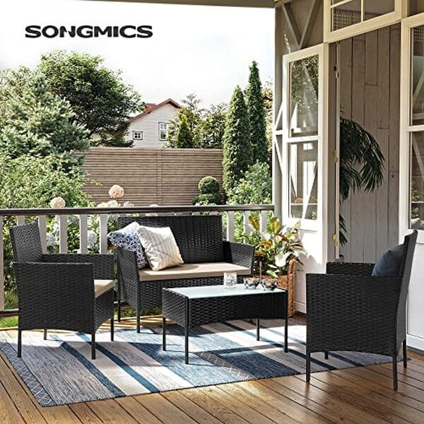 Découvrez notre test du salon de jardin SONGMICS GGF004B05 : design élégant, confort optimal et qualité durable pour vos espaces extérieurs.